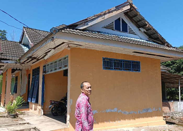 Gedung Dispora Bengkulu Selatan Rusak Parah, ASN Khawatir Keselamatan Kerja
