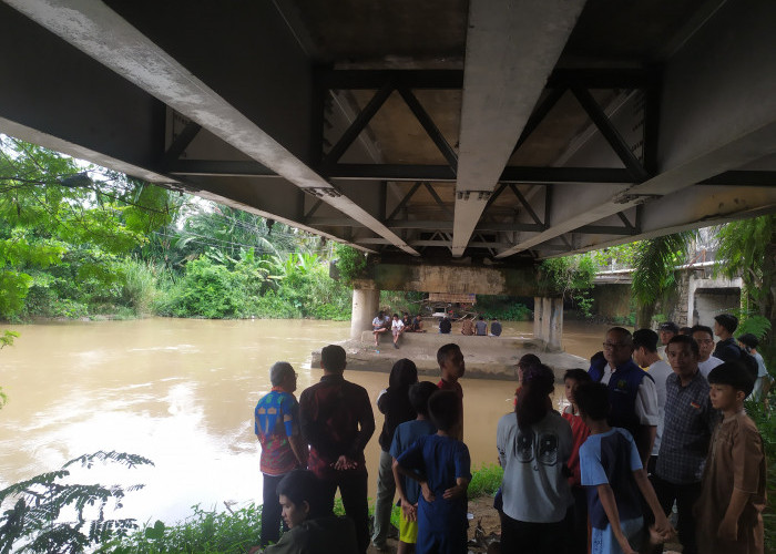 Tragis! Bocah SD Hanyut Saat Mandi di Sungai Bengkulu