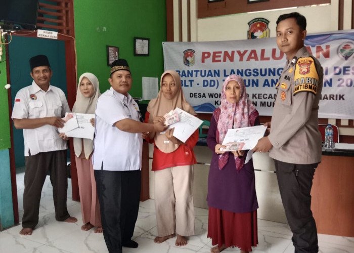 Pemdes Wonosobo Salurkan BLT-DD, 10 KPM Terima Bantuan Tiga Bulan
