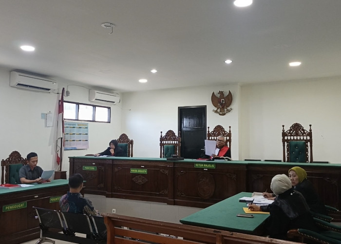 Pukul Mahasiswa Atas Nama Ketertiban Kampus, Wakil Rektor PTS Divonis Bersalah Namun Tak Dihukum Pidana