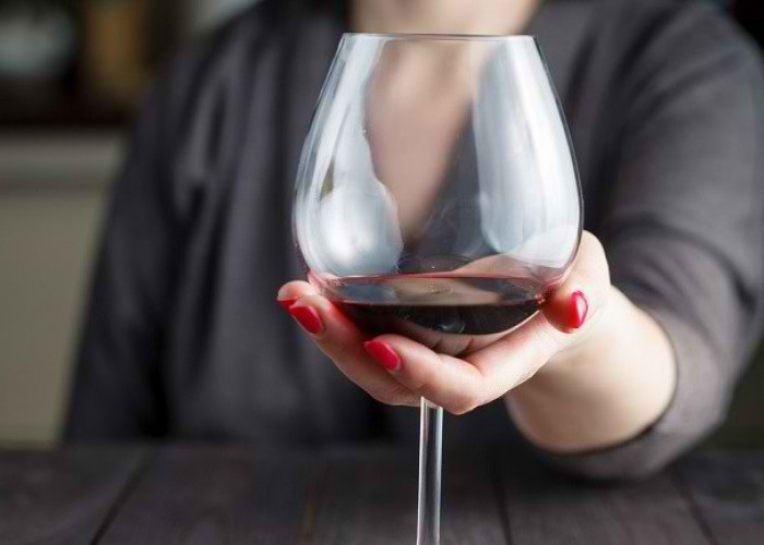 Inilah 9 Bahaya Minum Wine untuk Kesehatan yang Wajib Diketahui