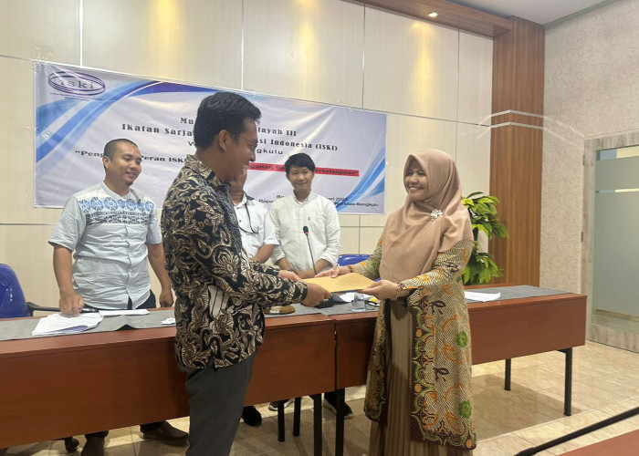 Rasianna BR Saragih Terpilih Jadi Ketua ISKI Wilayah Bengkulu 