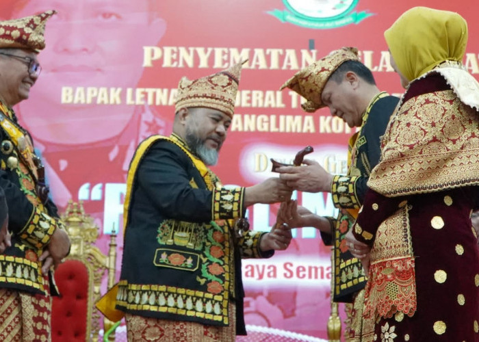 Putra Bengkulu Pimpin Kopassus, Djon Afriandi Dianugerahi Gelar Adat Panglima Raja