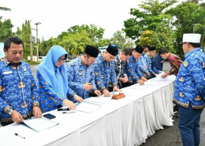 OPD Pemkot Bengkulu Tandatangani Kontrak Kerja, Pj Walikota: Kinerja Jangan Menurun