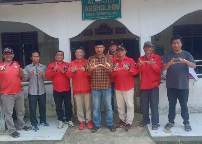  Hadir Ringankan Masyarakat Saat Kemarau, MUI Manna Bersama Forkopimda Salurkan Air Bersih 