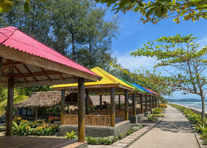 Pantai Pasir Putih Bakal Tampil Lebih Tertata, 35 Gazebo Gratis Disiapkan untuk Wisatawan