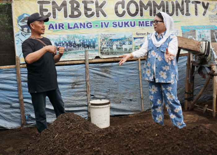 Destita Khairilisani Takjub Inovasi Embek Community, Limbah Kambing Disulap Jadi Pupuk Bernilai Ekonomi