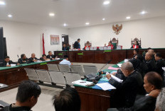 Sidang Perdana Kasus Korupsi Mega Mall Bengkulu, Tujuh Terdakwa Hadir Termasuk Mantan Wali Kota Ahmad Kanedi