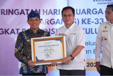 Pemkot Bengkulu Raih Penghargaan HARGANAS ke-33, Dedy Wahyudi Dikukuhkan Orang Tua Asuh Anak Berisiko Stunting