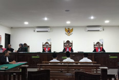 Sidang Perdana Korupsi Penerimaan THL Perumda Tirta Hidayah, Jaksa Ungkap Kerugian Negara Rp5,5 Miliar