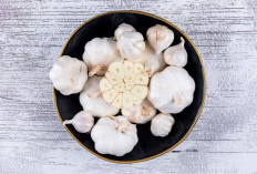 Intip Manfaat Tersembunyi Mengonsumsi Bawang Putih Mentah Setiap Hari