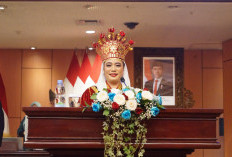 Busana Adat Bengkulu Jadi Pilihan Senator Destita di Perayaan HUT ke-22 DPD RI