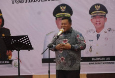 Bupati Mukomuko Buka Open House, Ajak Warga Makan Bersama di Hari Fitri