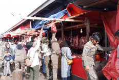Pasar Subuh Hanya Berlaku Jika Pedagang Tertib, Satpol PP Kota Bengkulu Sisir Jalan Belimbing