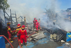 Kebakaran Hebohkan Warga di Kebun Keling Bengkulu, Rumah dan PAUD Ludes Dilalap Api