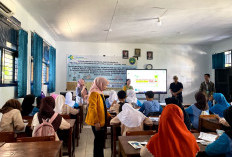 Poltekkes Kemenkes Bengkulu Edukasi Generasi Muda tentang TBC Lewat Program Pengembangan Desa Sehat 