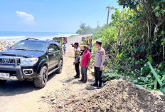 Polsek Batik Nau Gandeng Pengusaha Lokal Tangani Darurat Jalan Nasional Amblas di Serangai