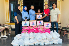 Bantu Masyarakat, PT TLB Salurkan Ratusan Paket Sembako di Babatan, Air Kemuning dan Padang Ulak Tanjung
