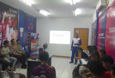 Instruktur Safety Riding Astra Motor Bengkulu Bekali Karyawan XL Center Tentang Keselamatan Berkendara  