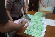 BREAKING NEWS: Kejari Bengkulu Selatan Geledah Rumah Mantan Bupati dan Kantor BPN Terkait Lahan Hutan