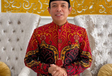 Jemaah Haji Kota Bengkulu Dapat Seragam Batik Besurek, Wali Kota Tekankan Kekompakan di Tanah Suci