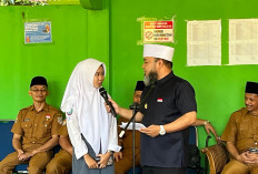 Helmi Hasan Buka Retreat Merah Putih di SMAN 10 Bengkulu, Tekankan Pembentukan Karakter 