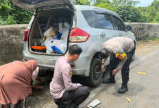 Kapolres Kaur Turun Langsung Bantu Pemudik Pecah Ban