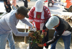 Wawali Ronny PL Tobing Pimpin Gotong Royong di Lapangan Merdeka