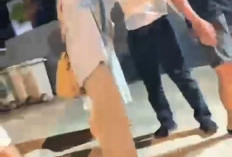 Geger di Kota Manna! Pria Berbaju Putih Acungkan Sajam di Depan Kafe, Diduga Oknum Pejabat Kementerian