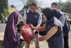 Sambut HUT Bhayangkara ke-80, Ditreskrimsus Polda Bengkulu Tebar Ratusan Paket Sembako 