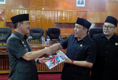 Wabup Bengkulu Selatan Sampaikan LKPj 2025 di Paripurna DPRD