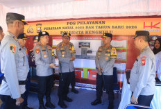 Pastikan Kesiapan Personel, Kapolda Bengkulu Cek Pos Pelayanan Gerbang Tol