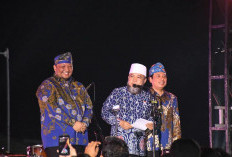 Kue Bay Tat Resmi Jadi Warisan Budaya Tak Benda Indonesia 2025