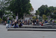 Kondisi Pusat Kota Bukittinggi H-5 Idul Fitri 1447 H Masih Kondusif, Aktivitas Belanja Mulai Terlihat