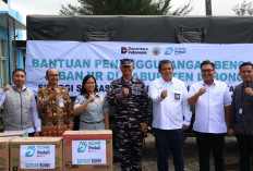 Satgas BUMN dan Lanal Bengkulu Salurkan Bantuan untuk Korban Banjir di Lebong