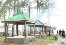 Pemkot Bengkulu Tata Kawasan Pantai Pasir Putih, Pondok Pedagang Dibongkar Diganti Gazebo Gratis