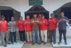  Hadir Ringankan Masyarakat Saat Kemarau, MUI Manna Bersama Forkopimda Salurkan Air Bersih 